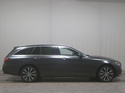 Usata Mercedes E300 Avantgarde 306 CV (225 kW) 2021 Grigio Station wagon