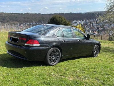 BMW 735