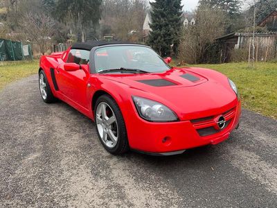 Rot Gebraucht 2001 Opel Speedster Cabrio | 24.000 €