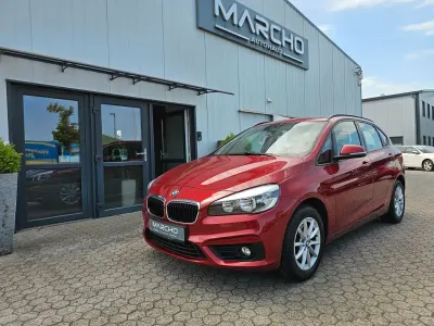Gebraucht BMW 218 Advantage 136 PS (100 kW) 2016 Rot Kombi
