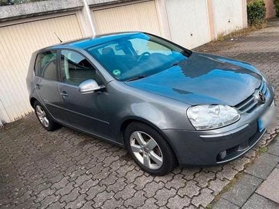 Gebraucht VW Golf VI United 102 PS (75 kW) 2008 Grau Kleinwagen