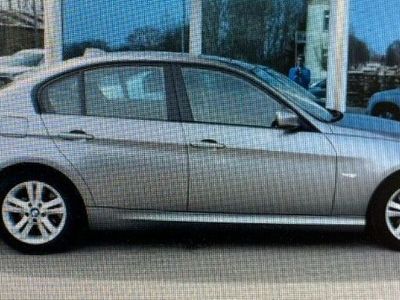 gebraucht BMW 318 d -Limousine / Top Ausstattung
