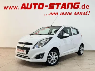 Gebraucht Chevrolet Spark LT 68 PS (50 kW) 2013 Weiß Kleinwagen