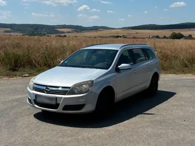 Gebraucht Opel Astra 125 PS (91 kW) 2005 Silber Kombi