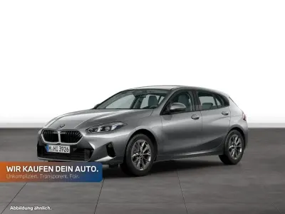 Neu BMW 120 Shadowline 156 PS (114 kW) 2025 Skyscraper grau metallic Kleinwagen