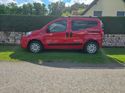 Gebraucht Fiat Qubo Trekking 73 PS (53 kW) 2010 Rot Van / Kleinbus