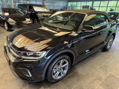 Gebraucht VW T-Roc Cabriolet R-line 150 PS (110 kW) 2026 Schwarz Cabrio