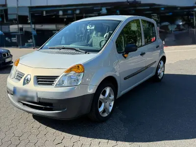 Gebraucht Renault Modus 60 PS (44 kW) 2004 Silber Van / Kleinbus