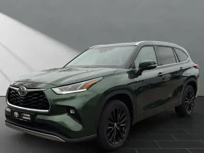 Gebraucht Toyota Highlander Luxury 248 PS (182 kW) 2024 Grün SUV