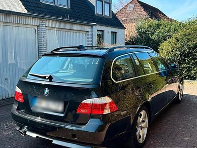 Gebraucht BMW 520 163 PS (119 kW) 2007 Schwarz Kombi
