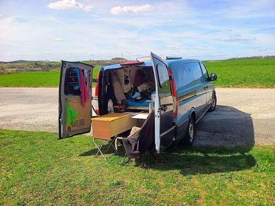 Second-hand Mercedes Vito 109 CP (80 kW) 2005 Albastru Van