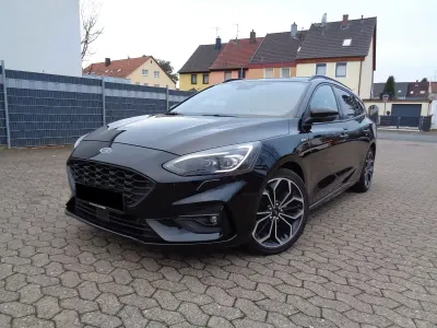 Gebraucht Ford Focus ST-Line 150 PS (110 kW) 2019 Schwarz Kombi