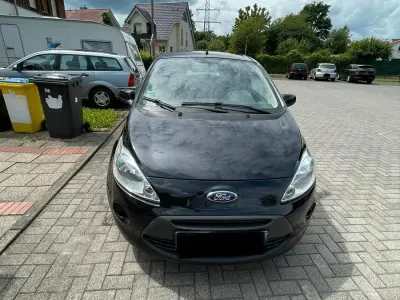 Gebraucht Ford Ka 69 PS (50 kW) 2015 Schwarz Kleinwagen