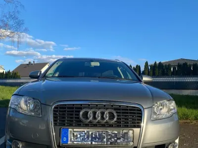 Gebraucht Audi A4 140 PS (102 kW) 2007 Grau Kombi