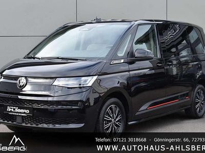 Neu VW Multivan Family 245 PS (180 kW) 2025 Deep black perleffekt Van