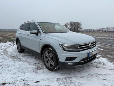 Gebraucht VW Tiguan Allspace 239 PS (175 kW) 2018 Weiß SUV