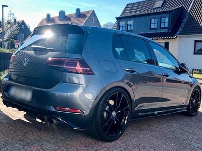 Usata VW Golf VII R 370 CV (272 kW) 2017 Grigio Berlina