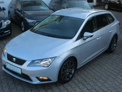 Gebraucht Seat Leon ST Style 150 PS (110 kW) 2014 Silber Kombi