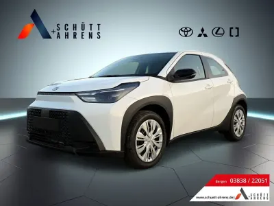 Neu Toyota Aygo X PURE 117 PS (86 kW) 2025 Weiß SUV