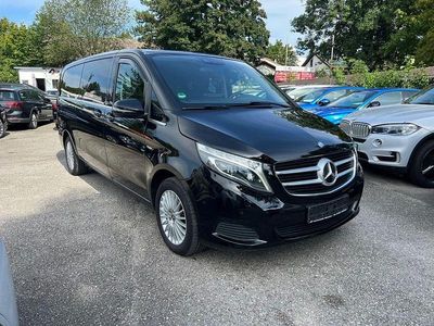 Schwarz Gebraucht 2017 Mercedes V250 Avantgarde Van / Kleinbus | 36.900 €