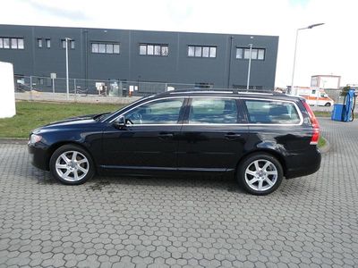 Gebraucht Volvo V70 Summum 230 PS (169 kW) 2014 Schwarz Kombi