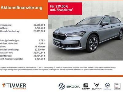 Gebraucht Skoda Superb Selection 150 PS (110 kW) 2025 Silber Kombi