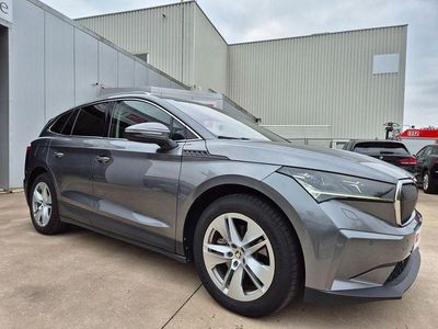 Grau Gebraucht 2022 Skoda Enyaq iV SUV | 18.950 € (Fairer Preis)