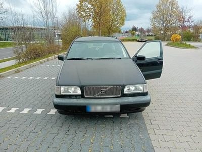 Second-hand Volvo 850 160 CP (117 kW) 1995 Negru Break