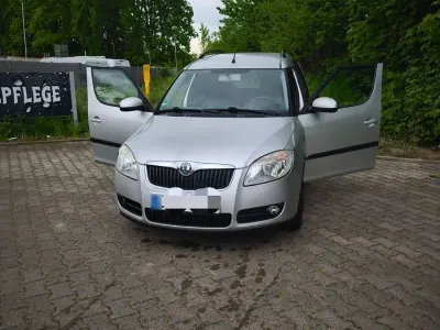 Używany Skoda Roomster Style 86 KM (63 kW) 2007 Szary Minivan