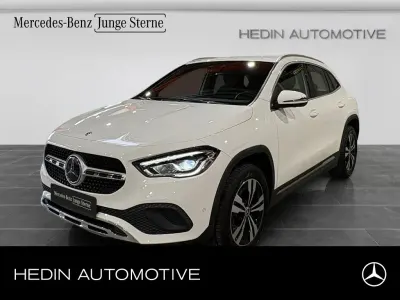 Gebraucht Mercedes GLA200 Business 163 PS (119 kW) 2020 Weiß SUV