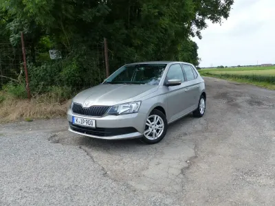 Gebraucht Skoda Fabia Cool Plus 60 PS (44 kW) 2017 Beige Limousine