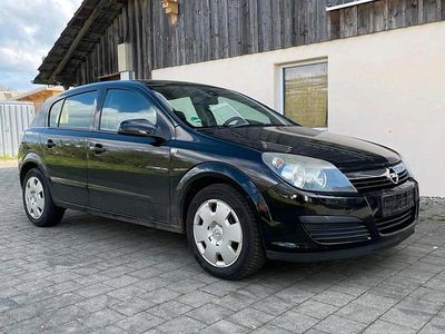Gebraucht Opel Astra 90 PS (66 kW) 2006 Schwarz Limousine