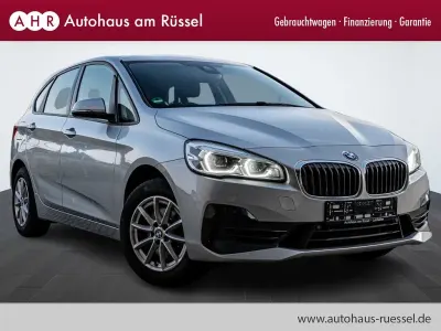 Gebraucht BMW 218 Active Tourer Advantage 150 PS (110 kW) 2018 Glaciersilber Van / Kleinbus