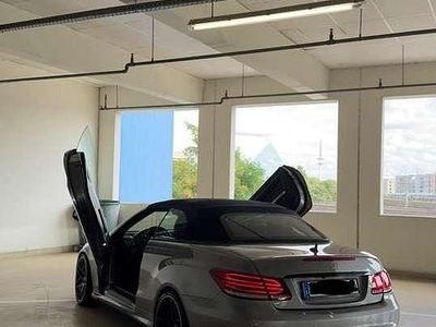 Usata Mercedes E500 Elegance 408 CV (300 kW) 2013 Grigio Cabrio