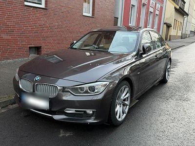 Usata BMW 320 Performance 184 CV (135 kW) 2011 Berlina