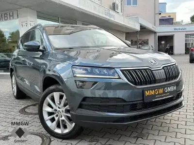 Gebraucht Skoda Karoq Clever 150 PS (110 kW) 2021 Seda quartz/quartz grey SUV