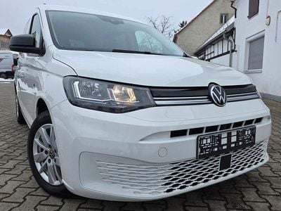 Gebraucht VW Caddy Life 102 PS (75 kW) 2022 Weiß Van / Kleinbus