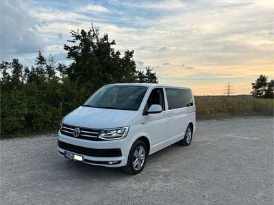 Second-hand VW T6 Comfortline 150 CP (110 kW) 2017 Alb Van