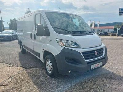 Second-hand Fiat Ducato 131 CP (96 kW) 2017 Alb Van
