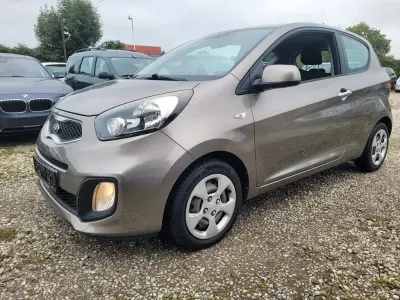 Używany Kia Picanto 69 KM (50 kW) 2014 Srebrny Hatchback