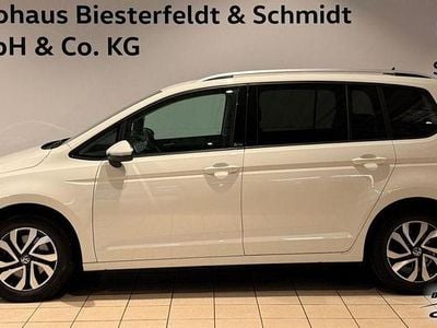 Gebraucht VW Touran Active 150 PS (110 kW) 2021 Weiß Van / Kleinbus