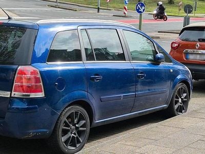 Brugt Opel Zafira 150 HK (110 kW) 2007 Blå MPV