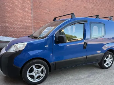 Gebraucht Fiat Fiorino 95 PS (69 kW) 2012 Blau Van / Kleinbus
