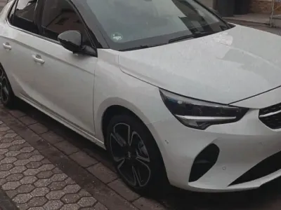 Gebraucht Opel Corsa Elegance 101 PS (74 kW) 2022 Weiß Kleinwagen