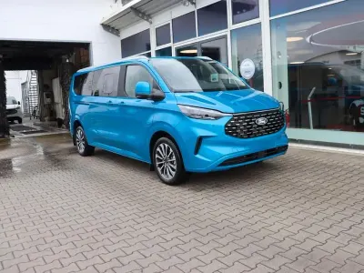 Neu Ford Tourneo Titanium X 170 PS (125 kW) 2026 Blau Van / Kleinbus