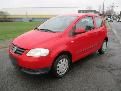 Używany VW Fox 54 KM (39 kW) 2006 Czerwony Hatchback