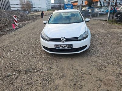 Gebraucht VW Golf VI Trendline 80 PS (58 kW) 2010 Weiß Kleinwagen