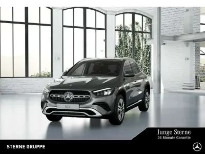 Usata Mercedes GLA200 163 CV (119 kW) 2025 Grigio SUV