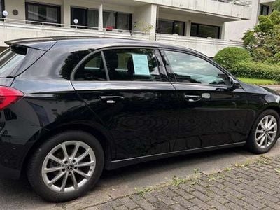 Mercedes A200