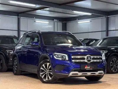Gebraucht Mercedes GLB180 Style 116 PS (85 kW) 2021 Blau SUV
